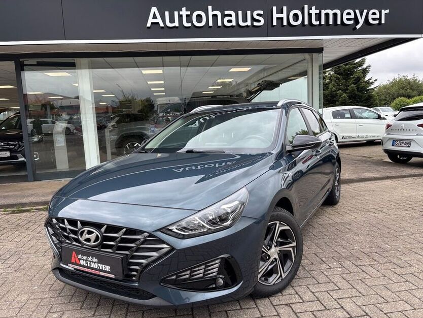 i30