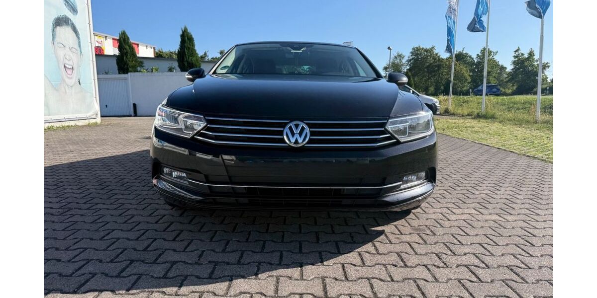 VW Passat 145.758 km 17.000 &euro; Ubstadt-Weiher 76698