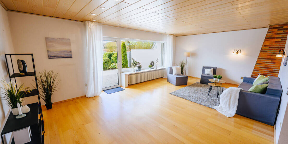 Reihenmittelhaus Bielefeld Sennestadt - 6 Zimmer, 172 m&sup2;, 335.000&euro; | Angebot:26344476