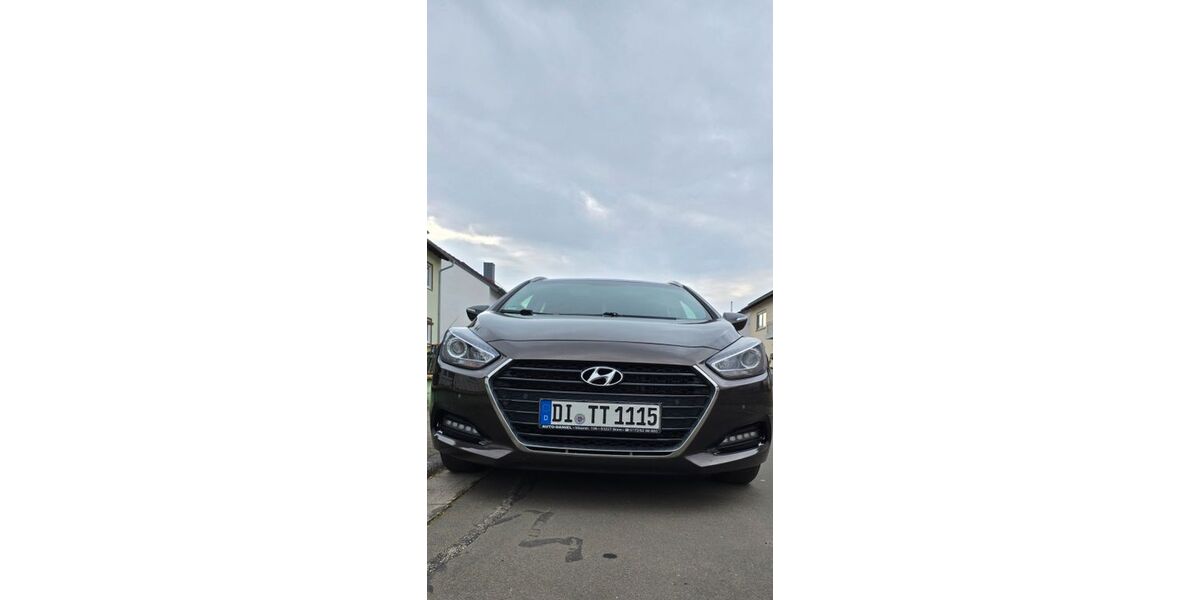 Hyundai i40 150.000 km 11.500 &euro; winnweiler 67722