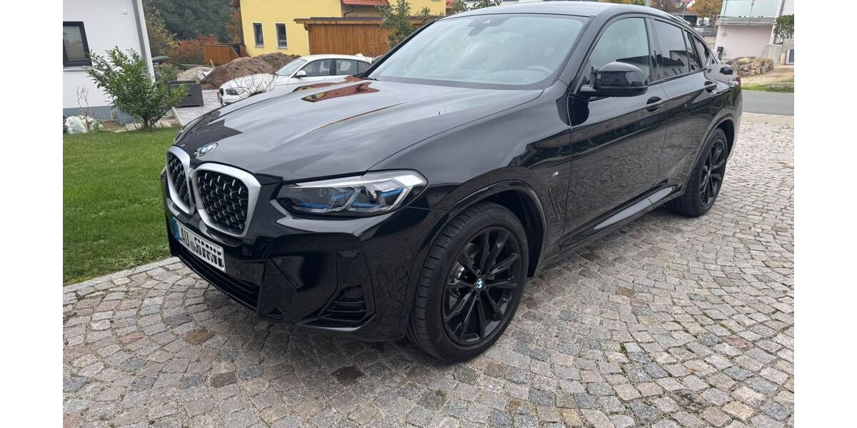 BMW X4 17.982 km 52.900 &euro; Simmelsdorf 91245