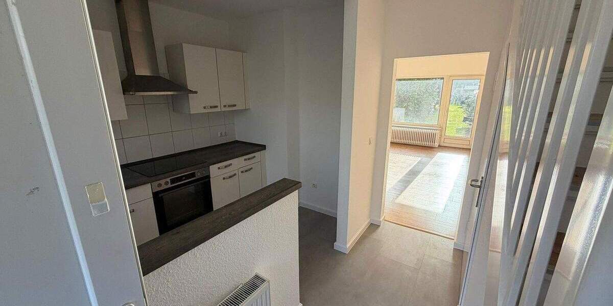 Reihenmittelhaus Hamburg Bramfeld - 3 Zimmer, 75 m&sup2;, 1.630&euro; | Angebot:25570386