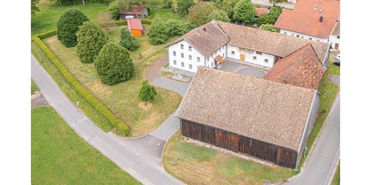 Charmantes Bauernhaus mit vielfältigen Nutzungsmöglichkeiten - Bauernhaus, Landhaus Furth im Wald / Degelberg Degelberg | Angebot:26990285