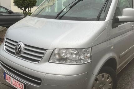 VW T5 Transporter 445.000 km 6.900 &euro; Baden-Baden 76532