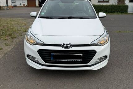 Hyundai i20 105.751 km 7.600 € Pohlheim 35415