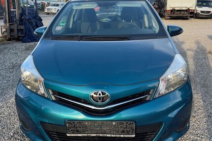 Toyota Yaris 236.126 km 3.899 &euro; Egling 82544