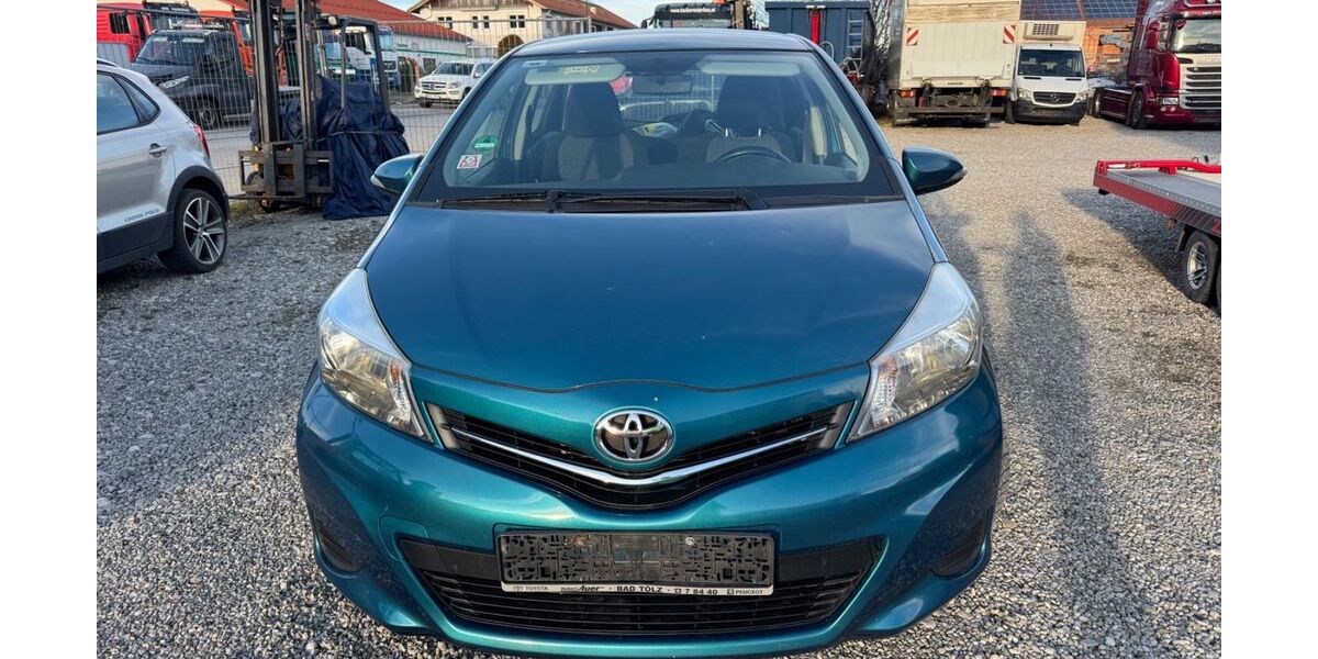 Toyota Yaris 236.126 km 3.899 &euro; Egling 82544