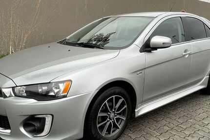 Mitsubishi Lancer 29.400 km 12.500 &euro; Neumünster 24534