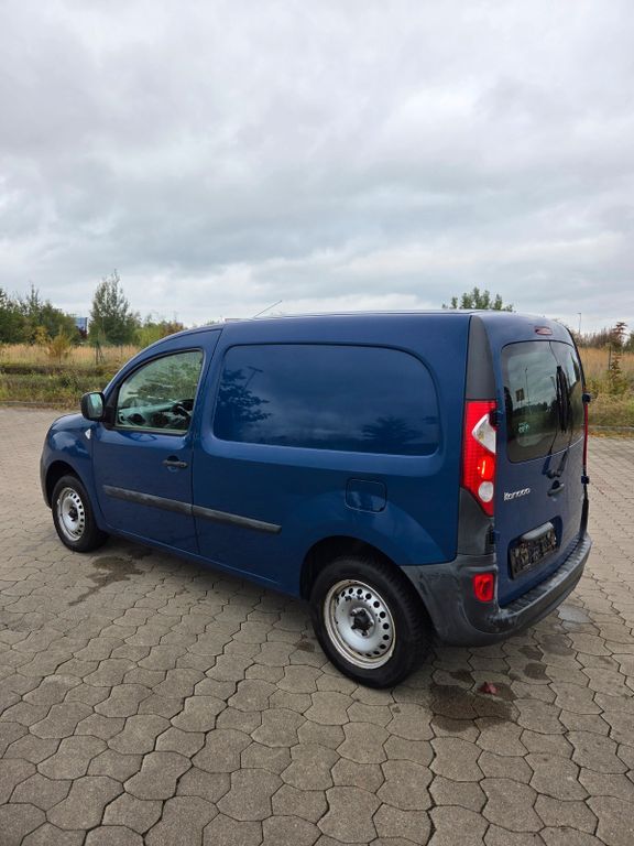 Renault Kangoo 105.250 km 4.950 € Chemnitz 09114