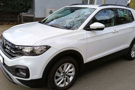 VW T-Cross 132.000 km 16.200 &euro; Duisburg 47269