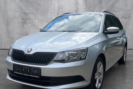 Skoda Fabia 74.000 km 8.990 &euro; Nürtingen bei Stuttgart 72622