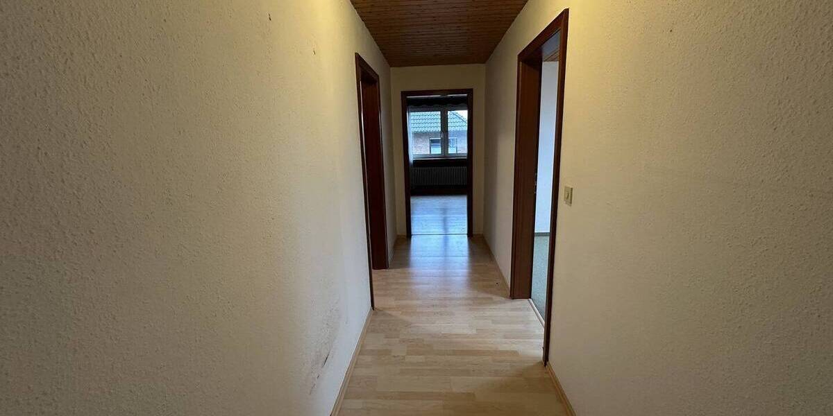 Einfamilienhaus Steinheim - 6 Zimmer, 262 m&sup2;, 259.000&euro; | Angebot:26391696