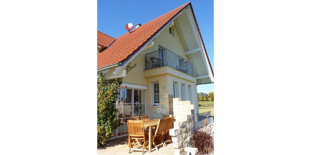 Einfamilienhaus Biberbach - 5 Zimmer, 138 m&sup2;, 1.900&euro; | Angebot:26126444