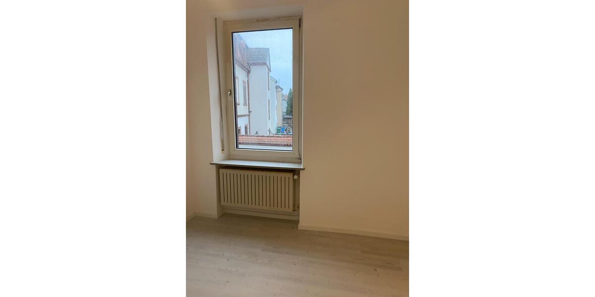 Etagenwohnung Pirmasens - 2 Zimmer, 50 m&sup2;, 390&euro; | Angebot:26326911