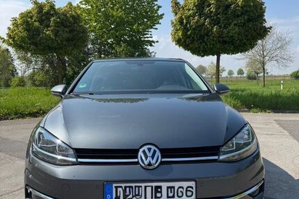 VW Golf 100.000 km 14.100 &euro; Titz 52445