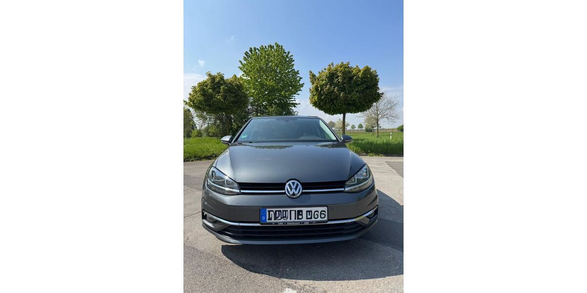 VW Golf 100.000 km 14.100 &euro; Titz 52445
