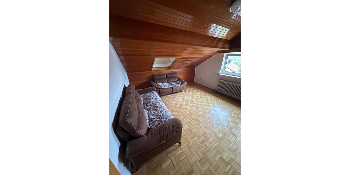 Dachgeschoßwohnung Wolfhagen - 3 Zimmer, 68 m&sup2;, 550&euro; | Angebot:26326797