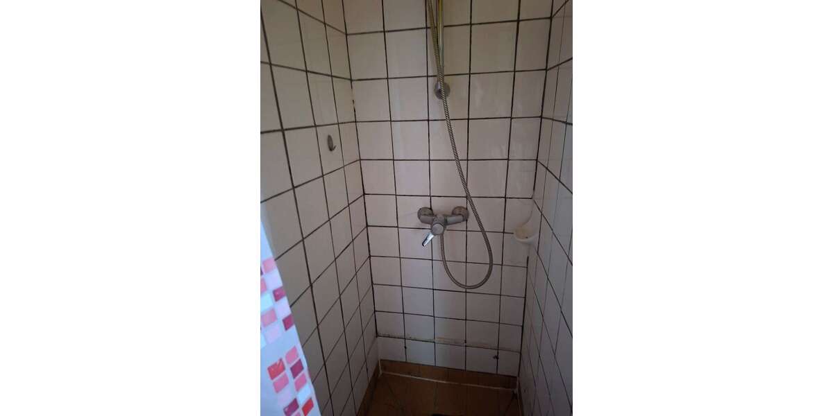 Idyllisch gelegenes Wochenendgrundstück mit Bungalow am Waldrand - Ferienhaus Pößneck | Angebot:26532162