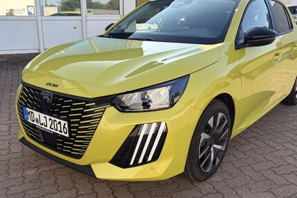 Peugeot 208 1.230 km 23.800 &euro; Magdeburg 39110