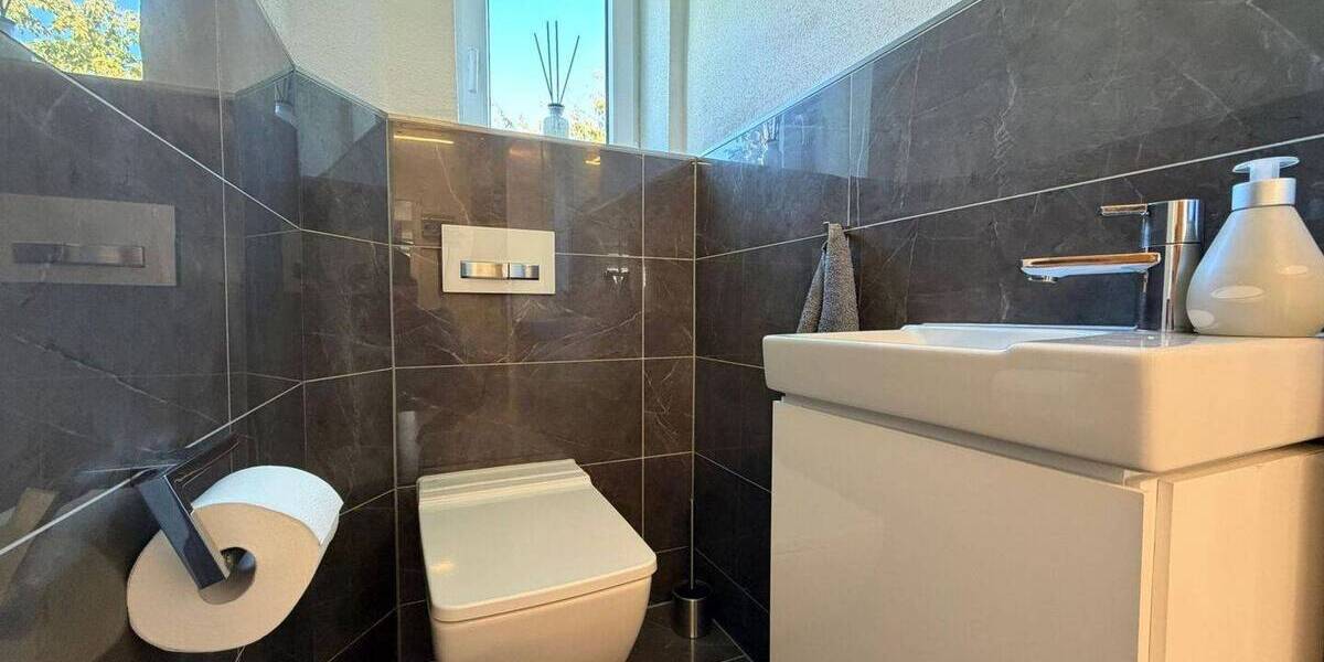 Einfamilienhaus Neuburg an der Donau Neuburg - 5 Zimmer, 198 m&sup2;, 749.900&euro; | Angebot:26319316