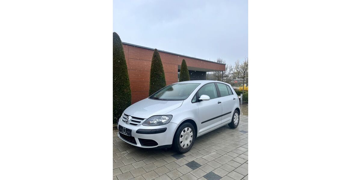 VW Golf 35.000 km 5.490 &euro; Neuenstein 74632