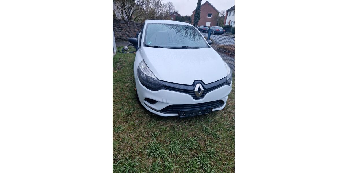 Renault Clio 133.000 km 4.350 &euro; Ahlen 59227