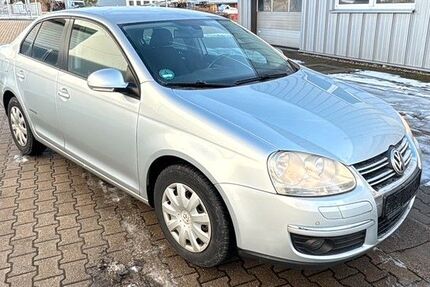 VW Jetta 146.975 km 4.400 &euro; Bannewitz 01728