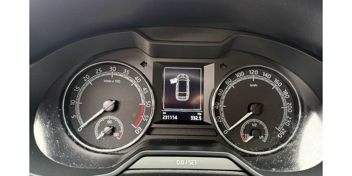 Skoda Octavia Soleil 1.6 TDI / DSG Kupplung neu !! 232.000 km 9.900 &euro; Bedburg-Hau 47551