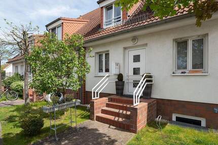 Frei ab 01.12.2025 Reihenendhaus vor den Toren Berlins - ohne Käuferprovision 4 zimmer