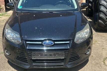 Ford Focus 267.088 km 2.800 &euro; Sehlem 54518