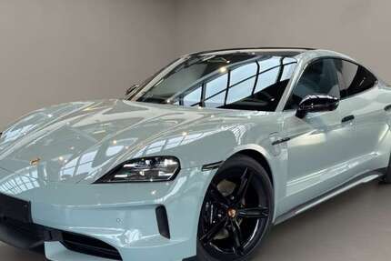 Porsche Taycan 8.000 km 129.500 &euro; Aachen 52068