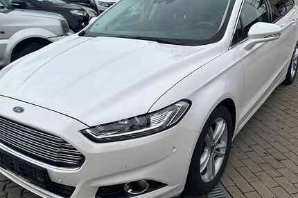 Ford Mondeo 180.000 km 7.999 &euro; Büdingen 63654
