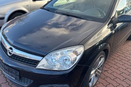 Opel Astra 196.000 km 3.700 &euro; Lübeck 23560