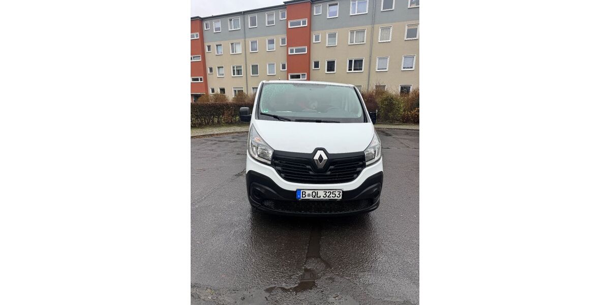 Renault Trafic 200.000 km 7.400 &euro; Berlin 12101