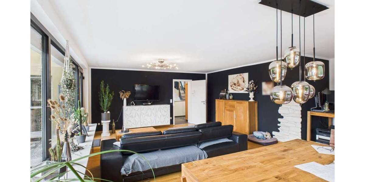 Einfamilienhaus Heppenheim (Bergstraße) - 8 Zimmer, 404 m&sup2;, 590.000&euro; | Angebot:26373448