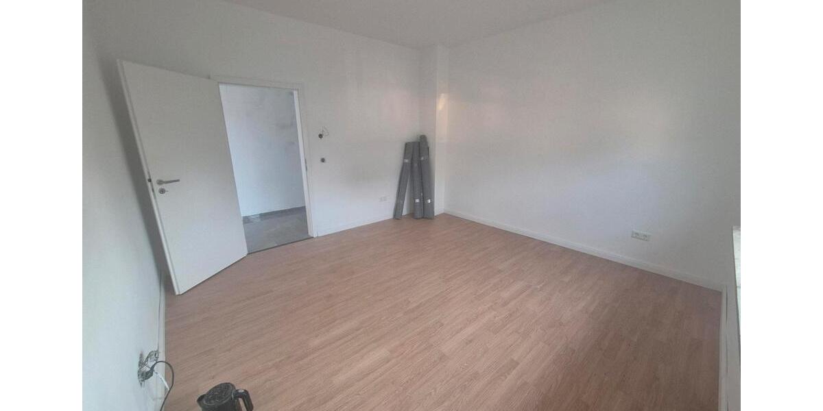 Einfamilienhaus Kirchlengern - 11 Zimmer, 174 m&sup2;, 1.400&euro; | Angebot:26169147