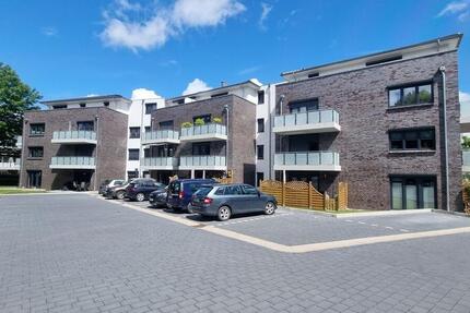 Komfortables Wohnen in Ostseenähe: 3-Zimmer Erdgeschosswohnung mit moderner Einbauküche und Terrasse zu vermieten zimmer