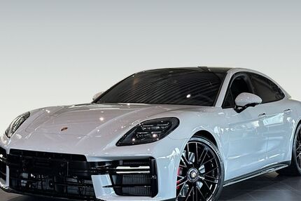 Porsche Panamera 7.900 km 179.890 € Freiburg 79115