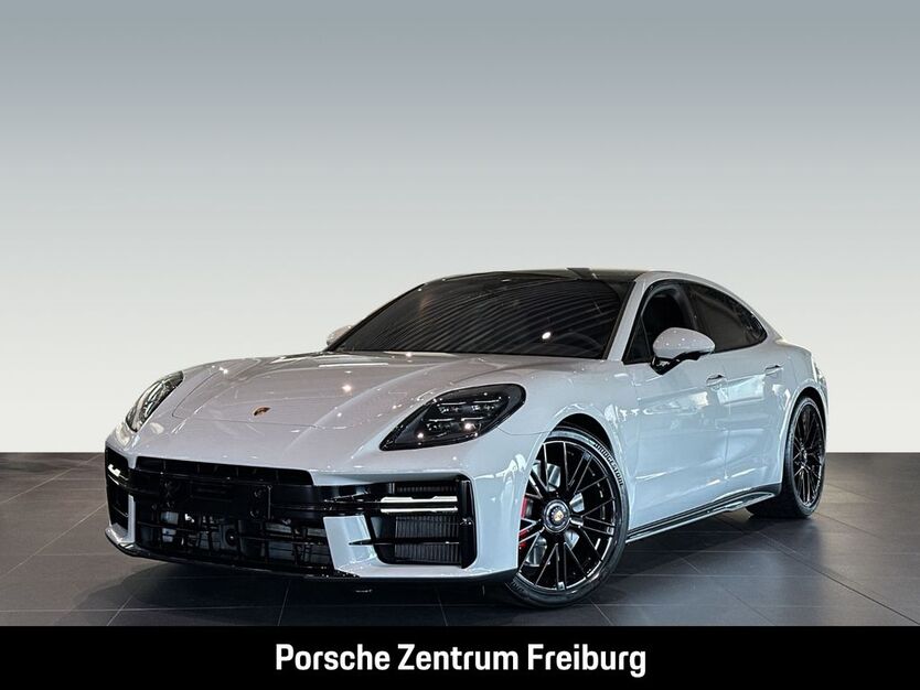 Porsche Panamera 7.900 km 179.890 € Freiburg 79115