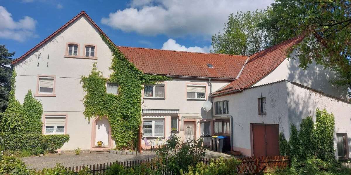 Einfamilienhaus Ebersbach - 9 Zimmer, 204 m&sup2;, 250.000&euro; | Angebot:26894887