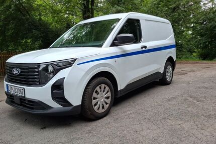 Ford Transit Courier 14.980 km 17.790 € Detmold 32760