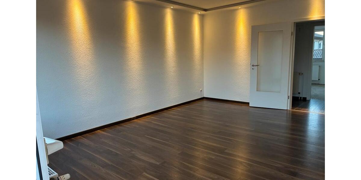 Etagenwohnung Westerstede - 3 Zimmer, 75 m&sup2;, 600&euro; | Angebot:26035199