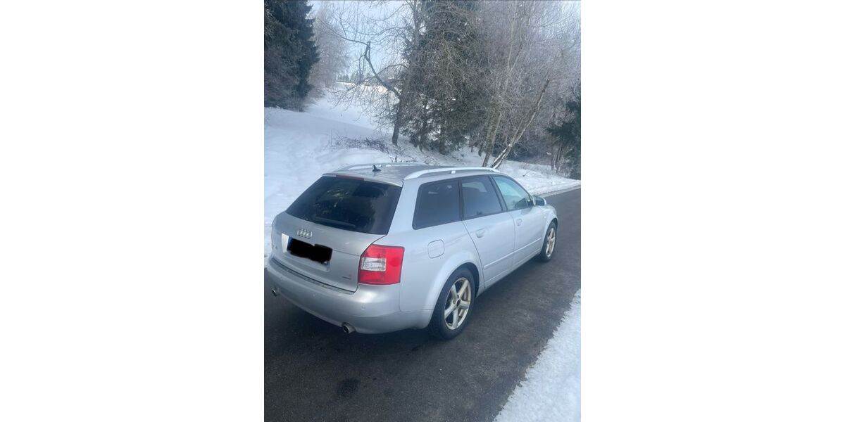 Audi A4 210.000 km 4.300 &euro; Perlesreut 94157