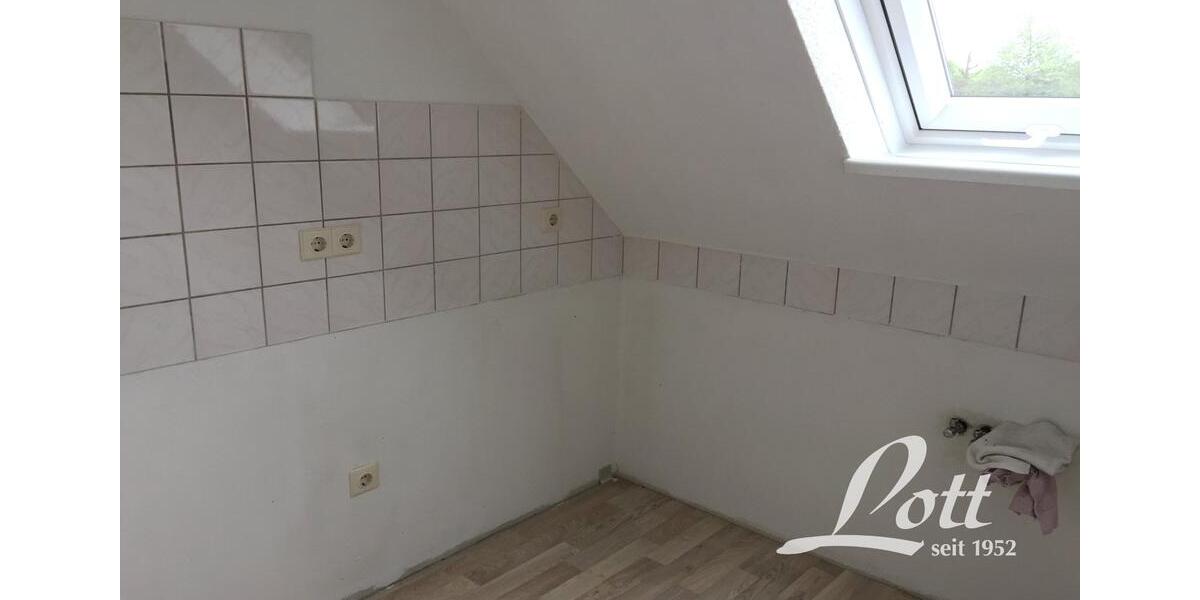 Dachgeschoßwohnung Saterland - 2 Zimmer, 49 m&sup2;, 500&euro; | Angebot:26592295