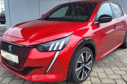 Peugeot 208 69.330 km 14.990 € Elz 65604