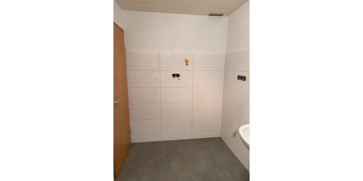 Etagenwohnung Bovenden - 2 Zimmer, 68 m&sup2;, 500&euro; | Angebot:25352600