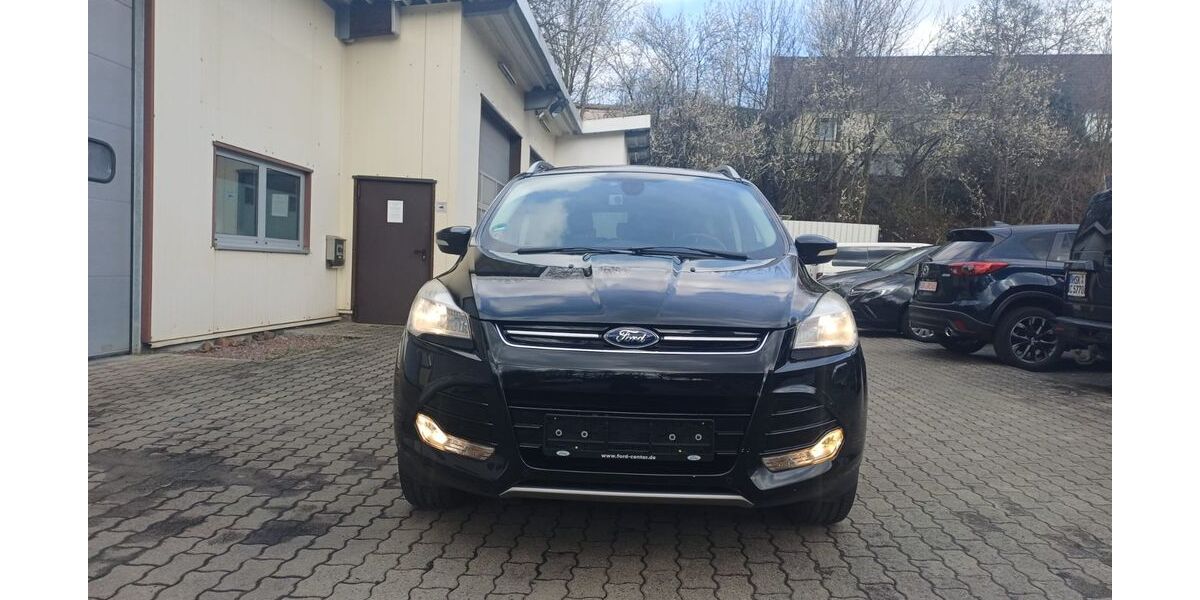 Ford Kuga 172.391 km 6.600 &euro; Sundern 59846