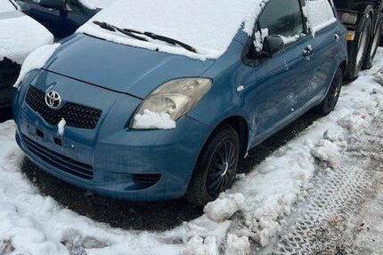 Toyota Yaris 188.000 km 1.300 &euro; Hamburg 22113