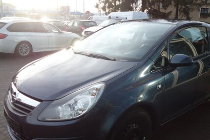 Opel Corsa 80.800 km 5.999 &euro; Güstrow 18273