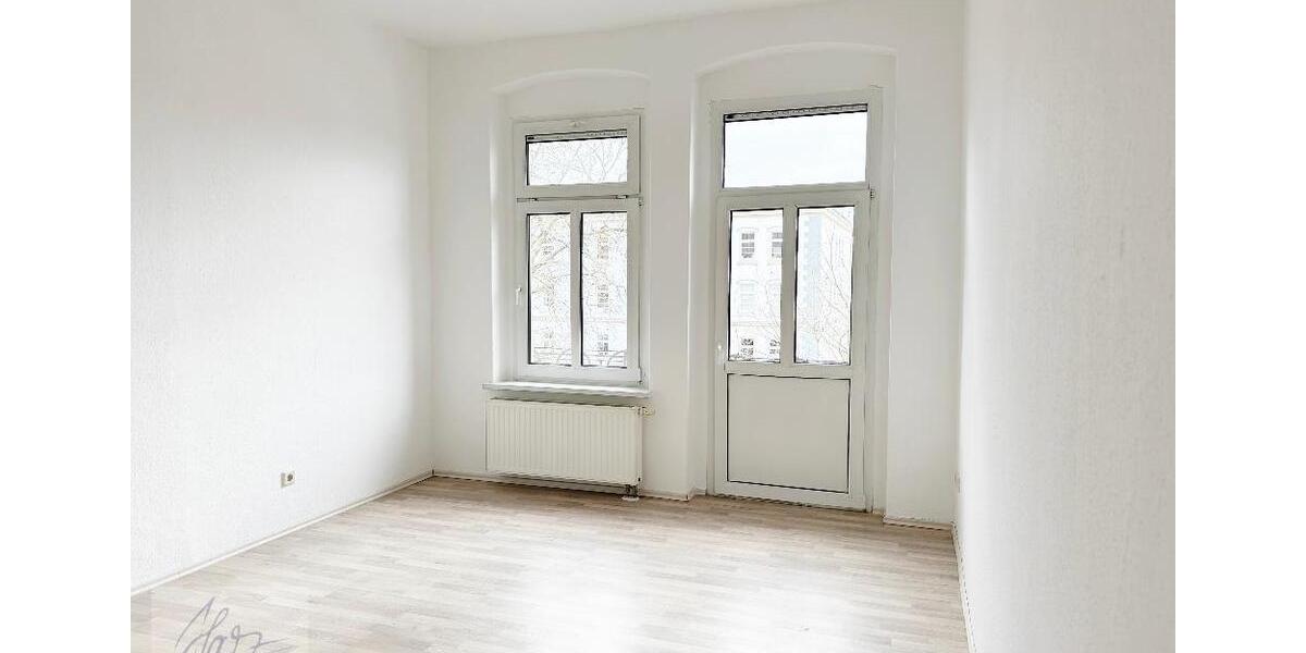 Etagenwohnung Riesa - 2 Zimmer, 73 m&sup2;, 395&euro; | Angebot:26400675